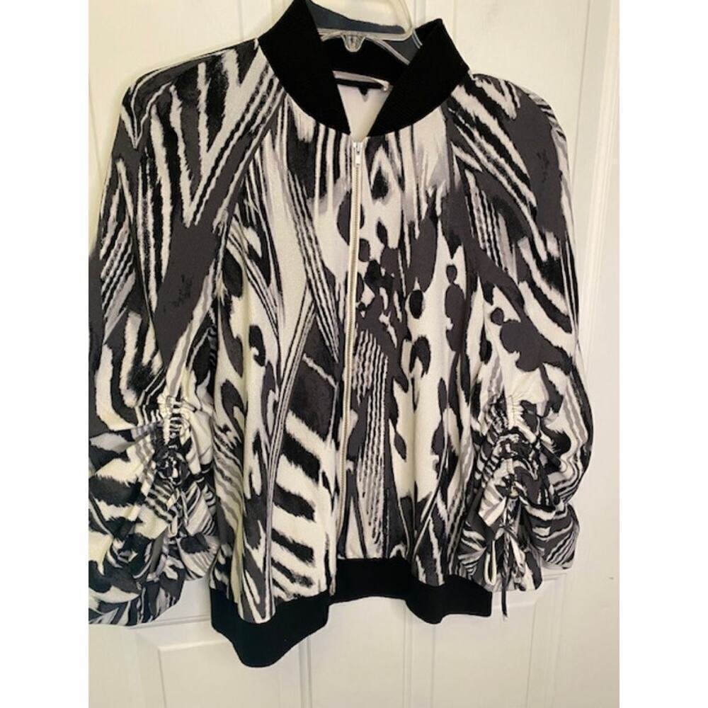 Chico's Sheer Black/White L/S‎ Button Tab Tie Front Button Down